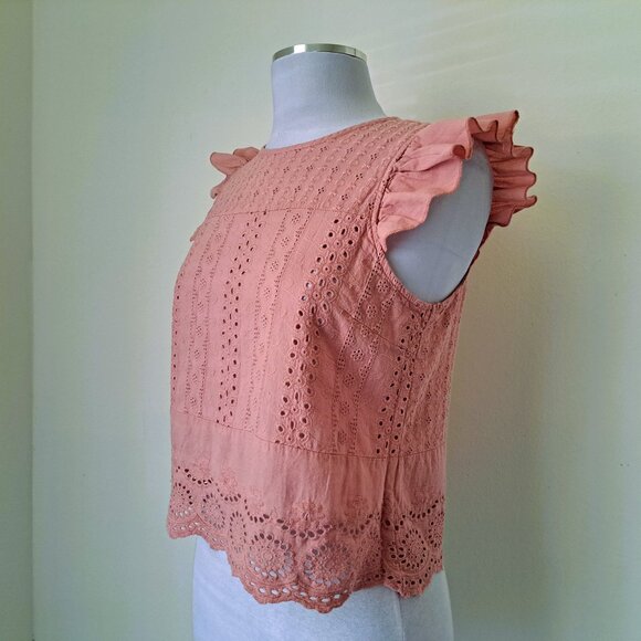 Roomates Juniors Cotton Eyelet Top Pink Color SIze L Cap Ruffles Sleeve - Picture 3 of 8
